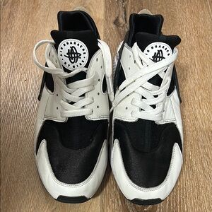 Nike Huarache Black and White Sneakers